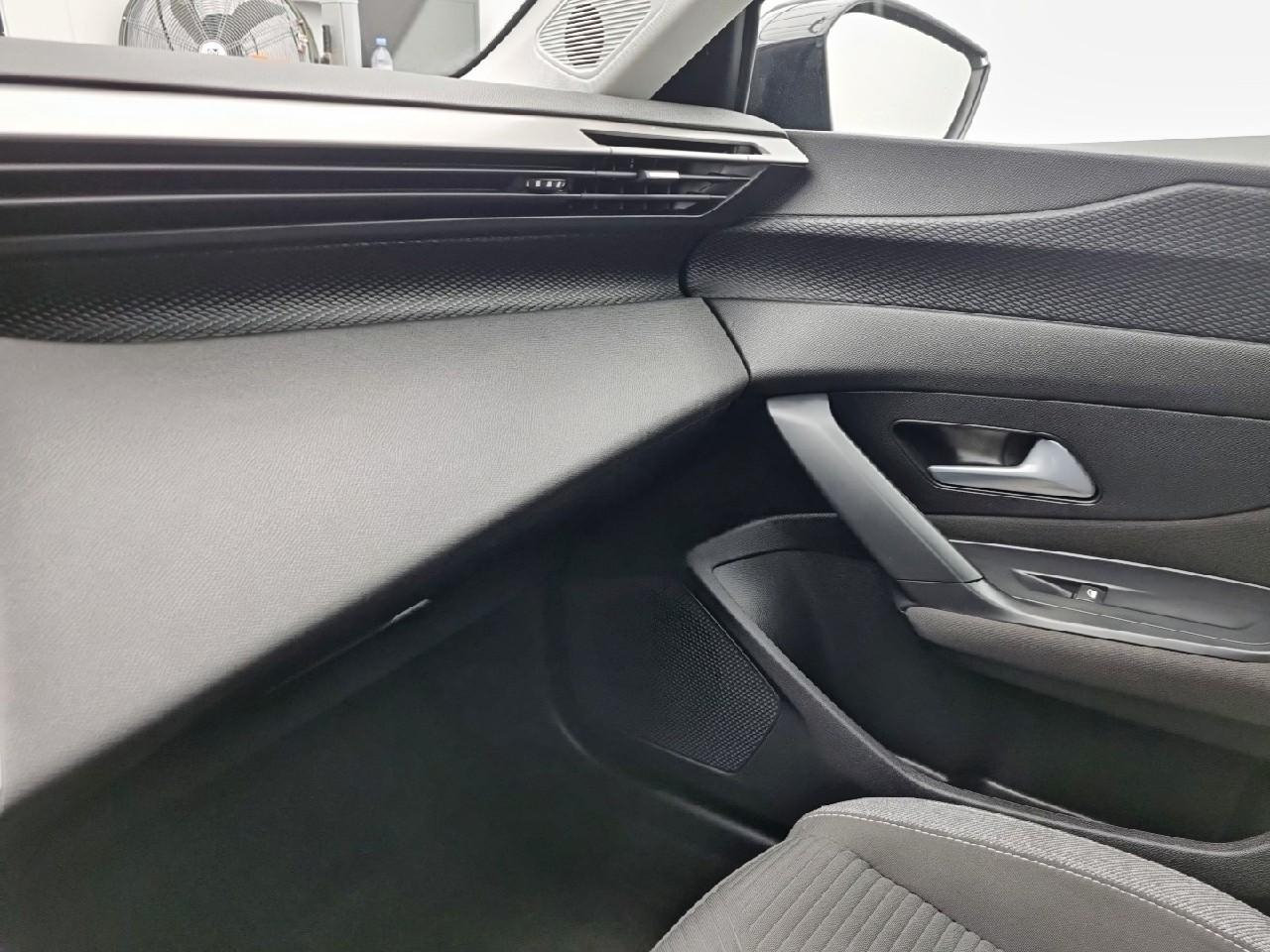 Peugeot 308 hybrid 136 e-dcs6 active pack — photo 29