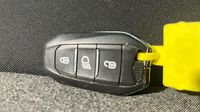 Peugeot 3008 1.2 PureTech 130ch S&S Active Pack — photo 16