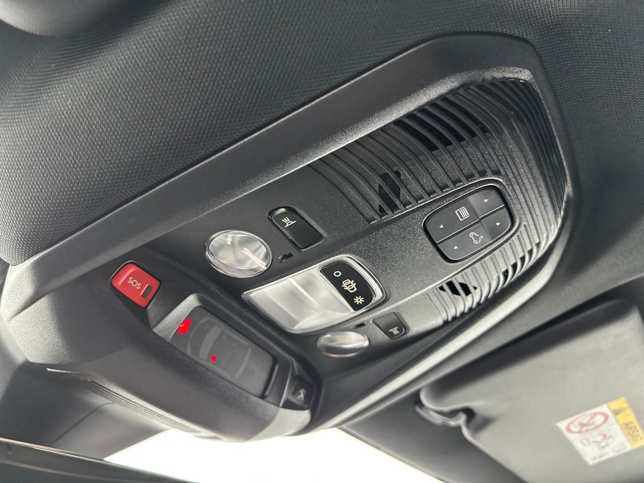 Peugeot 3008 hybrid 225 e-eat8 gt — photo 33