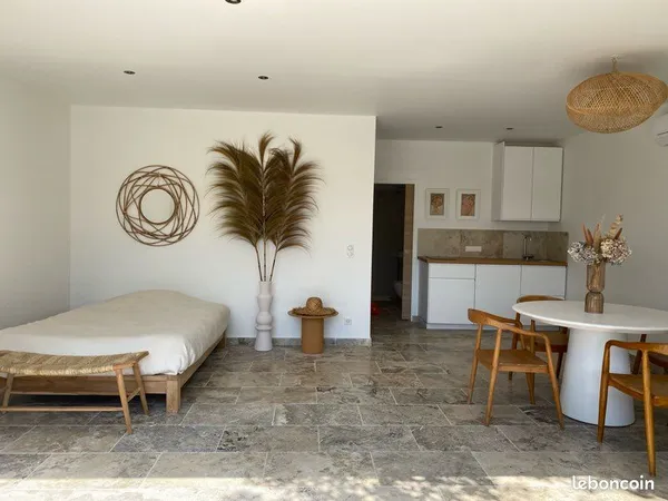 Location 30m2
