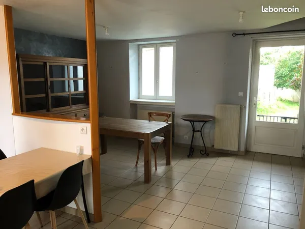Maison à louer à Rozier en Donzy