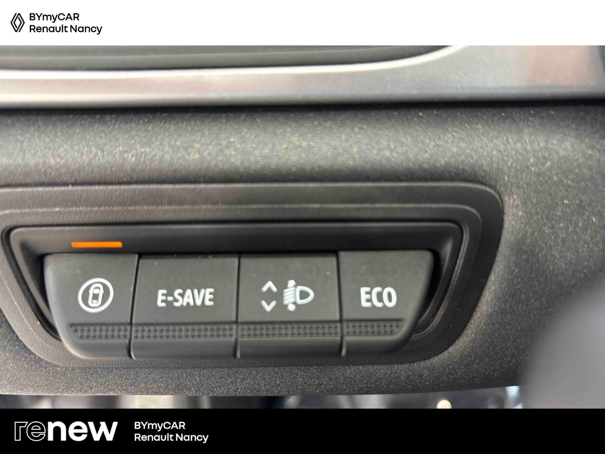 Renault Captur E-Tech full hybrid 145 ch — photo 22