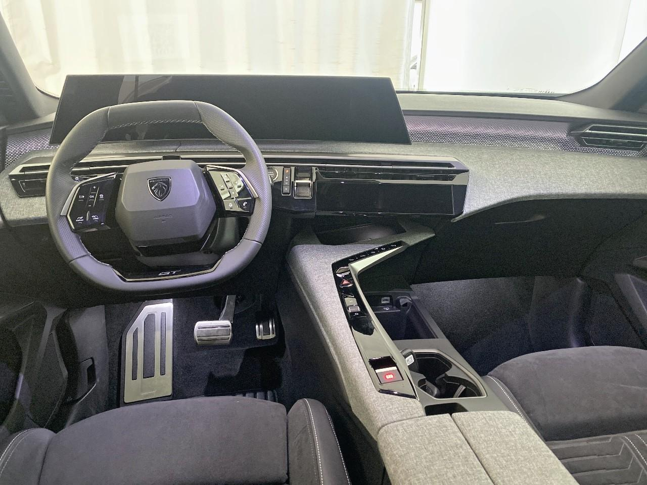 Peugeot 3008 hybrid 145 e-dcs6 gt — photo 8