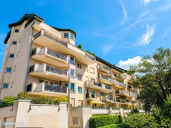 Appartement 3 pièces 77 m²