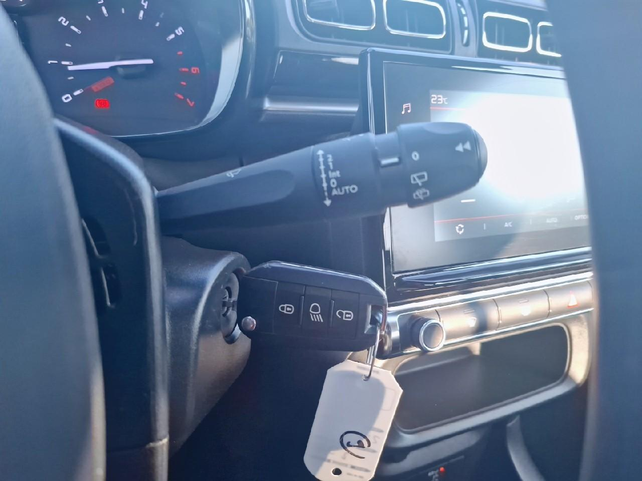 Citroën C3 1.2 puretech 110ch s&s max boite automatique — photo 17