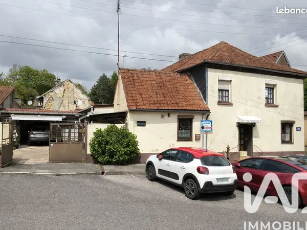 Maison 8 pièces 217 m²