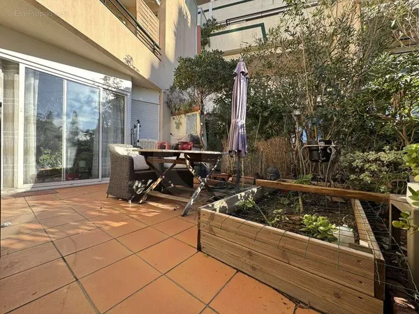 À vendre  T2 en rez-de-jardin  Quartier prisé de la Corniche, Sète
