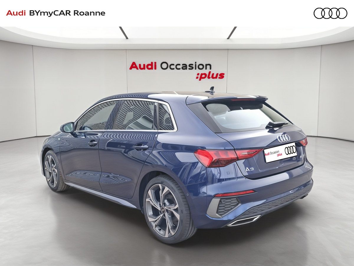 Audi A3 Sportback 40 TDI 200 S tronic 7 Quattro — photo 3
