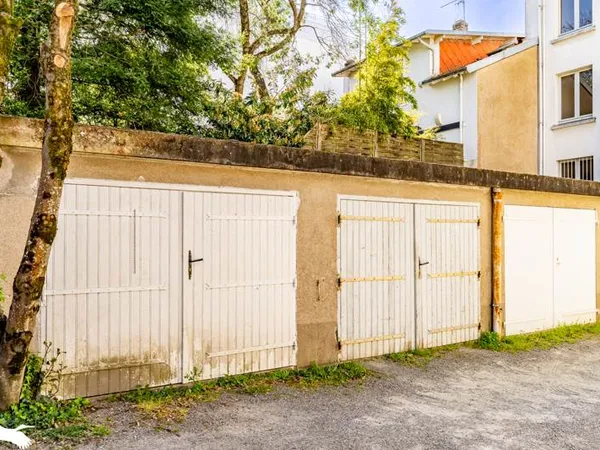 Parking 15 m²