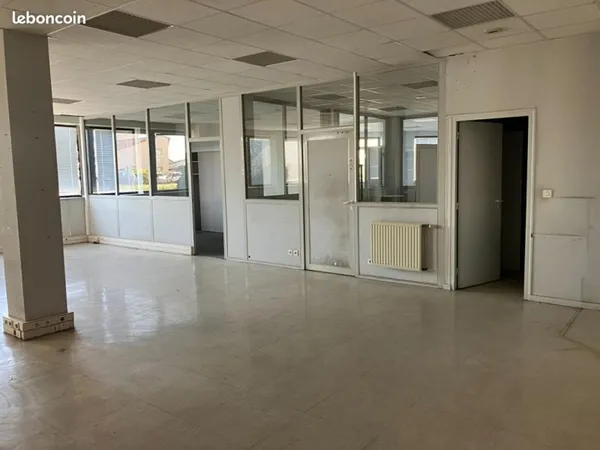 Bureaux 315 m²