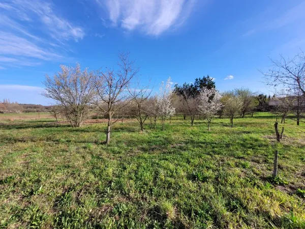 Vends terrain 2478m²