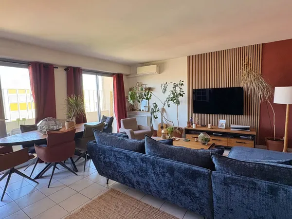 EXCLUSIVITE - Appartement T3 avec balcons et stationnement