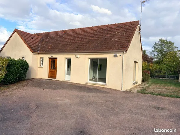 Location maison plain-pieds 109 m2