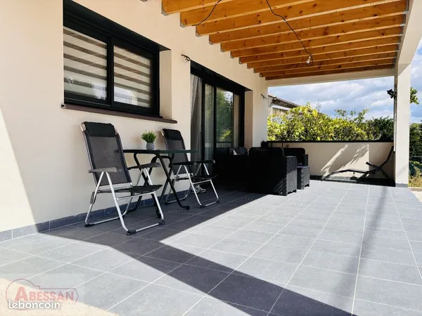 Villa 4 pièces 100 m²