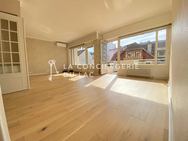Centre Ville d'Annecy / Quartier Bonlieu / 5 pièces de 104 m