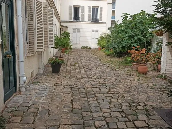 Studio 20 m2 meublé 850 euroTCC 75016