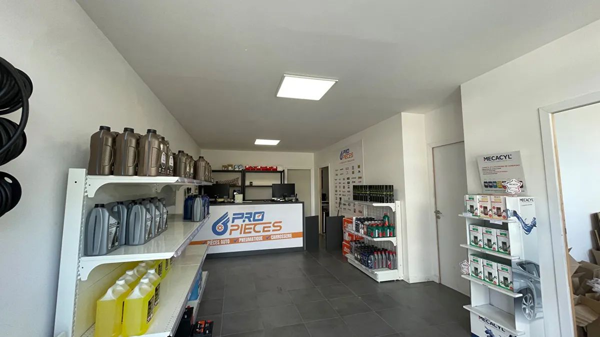 Photo 3