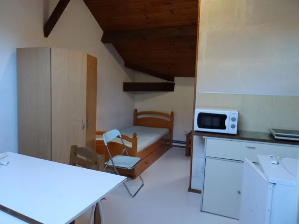 Chambre de 20m2 à louer sur Pessac