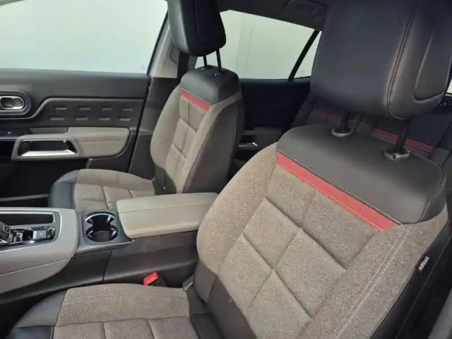 Citroën C5 Aircross puretech 130 s&amp;s eat8 — photo 32
