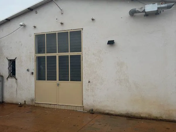 À LOUER - LABORATOIRE ALIMENTAIRE DE 90 m²