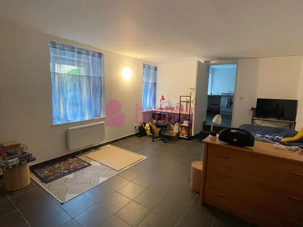 Studio 1 pièce 33 m²