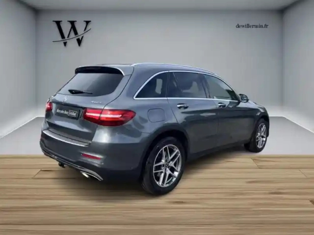 Mercedes Glc 300 4matic suv fascination — photo 7