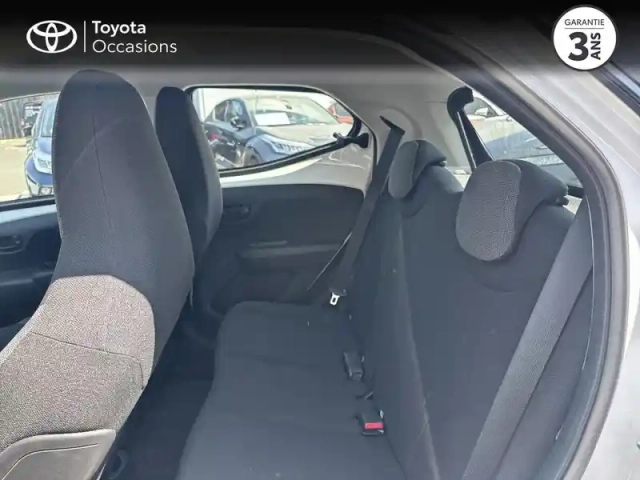 Toyota Aygo 1.0 vvt-i 72ch x-pro 5p my21 — photo 3