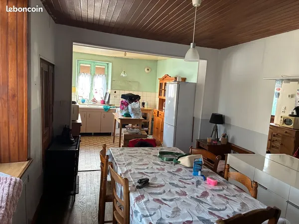 Maison F4 avec joli jardin à Commercy proche centre