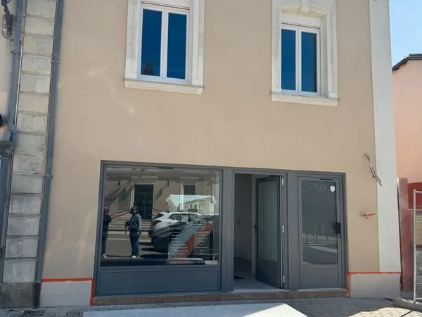 À louer - Local professionnel ou commercial neuf de 50 m² - Centre de Thouarcé