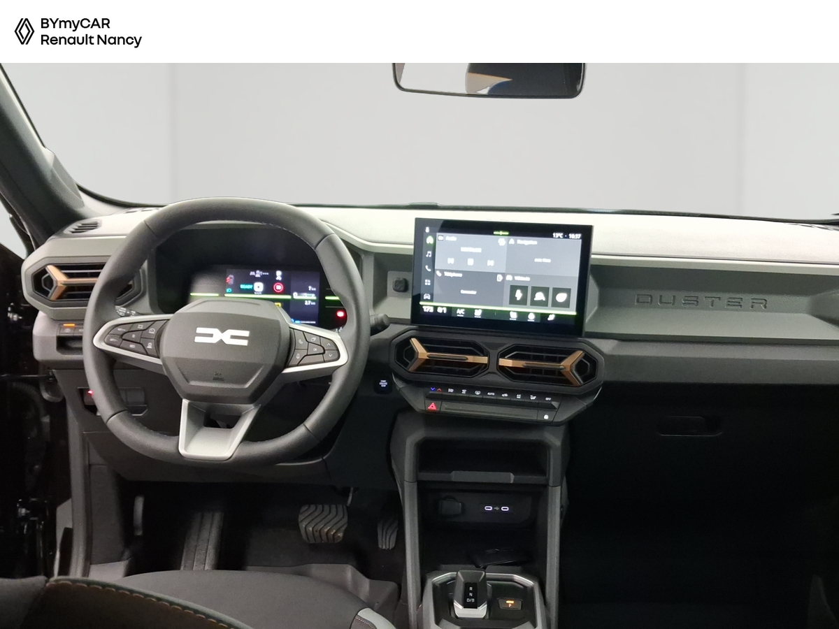 Dacia Duster Hybrid 155 — photo 9