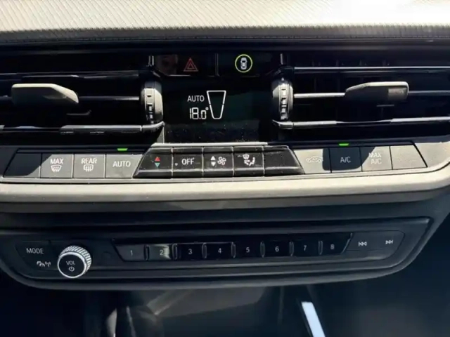 Bmw Serie 1 série 1 118da 150ch m sport 8cv — photo 15
