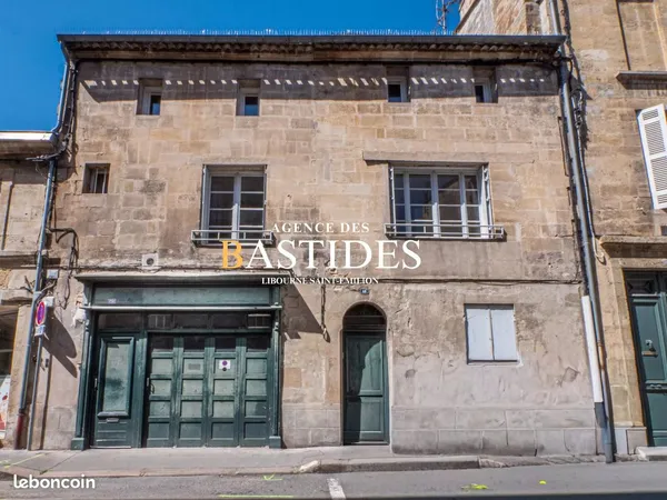 Immeuble 5 pièces 200 m²