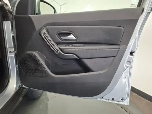 Dacia Duster blue dci 115 4x2 — photo 20