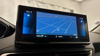 Peugeot 3008 1.5 BlueHDi 130ch S&S Allure Pack — photo 18
