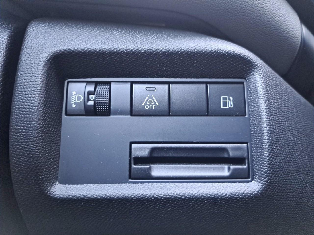 Citroën C5 Aircross hybride rechargeable 225 e-eat8 shine — photo 23