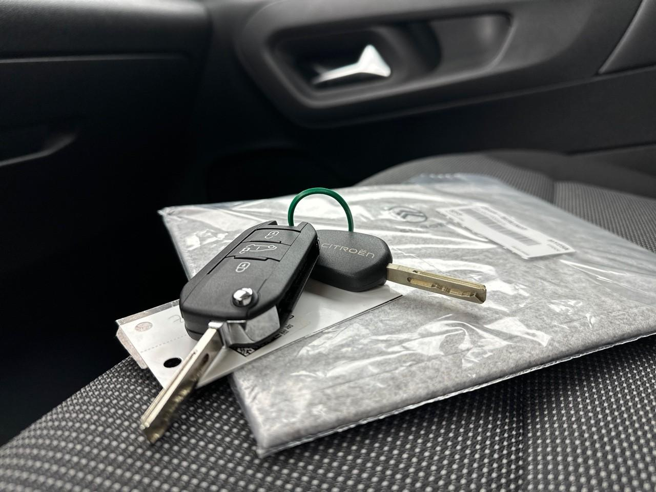 Citroën Berlingo van m diesel 100 ch manuelle — photo 32