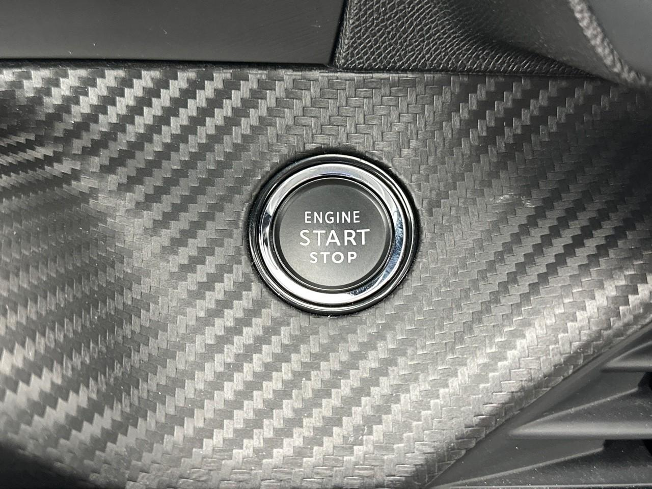 Peugeot 2008 puretech 100 s&s bvm6 allure pack — photo 26
