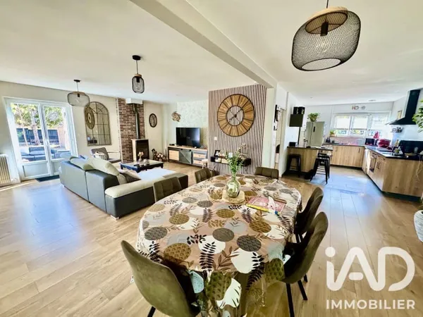 Maison 9 pièces 156 m²