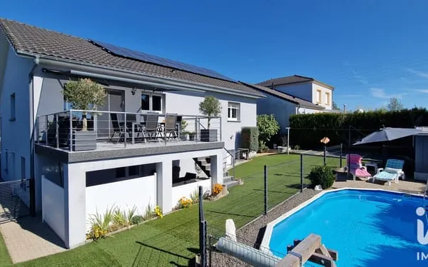 Maison 7 pièces 176 m²