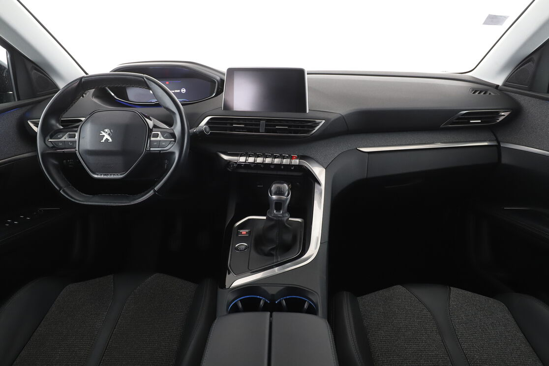 Peugeot 5008 1.5 Blue-HDi Allure — photo 11