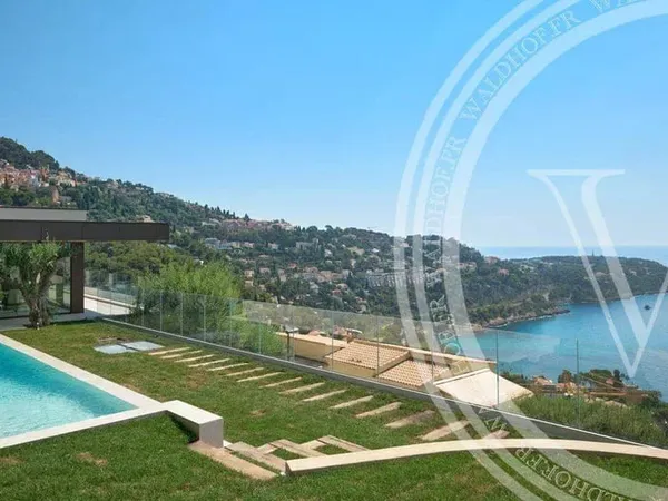 Villa 7 pièces 250 m²