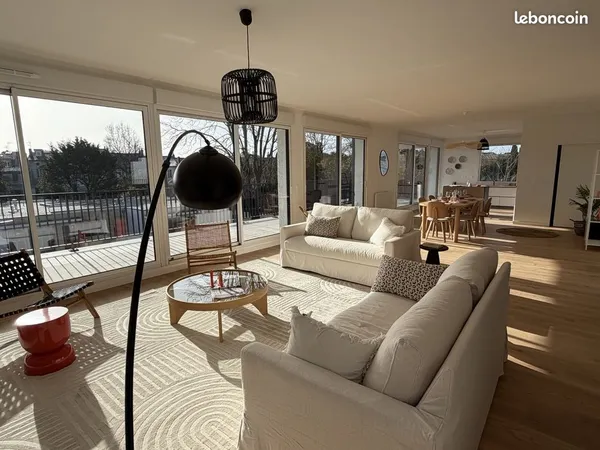 Appartement 4 pièces 164 m²