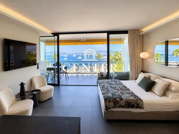 Cannes Palm Beach - Vue mer panoramique exceptionnelle