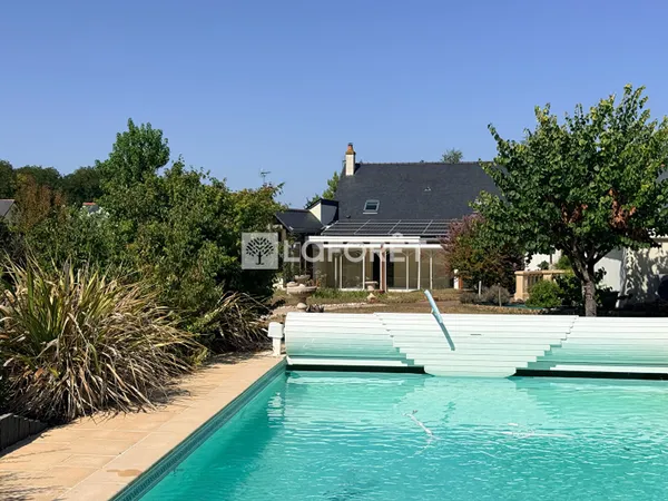 Maison 9 pièces 185 m²