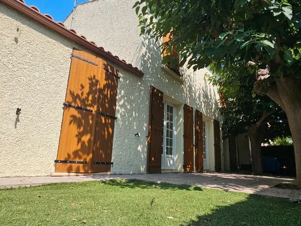 Maison 124 m² 5 chambres dans une impasse quartier recherché de Béziers