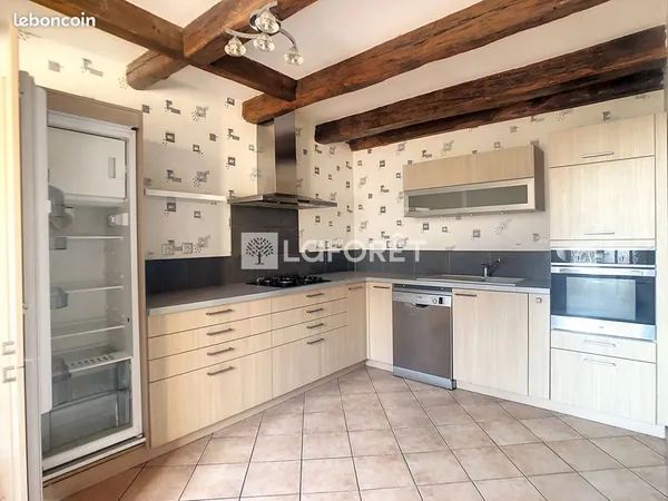 Maison 6 pièces 195 m²