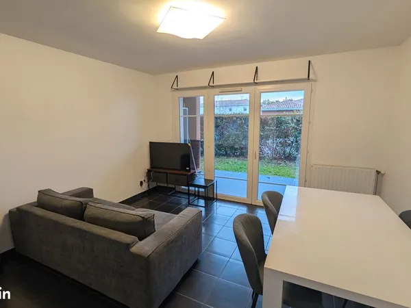 Cassy - T2 meublé 45 m² avec jardin et parking - Location à l'année