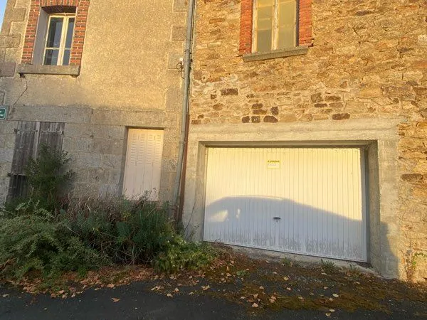 Ensemble de 2 maisons à rénover