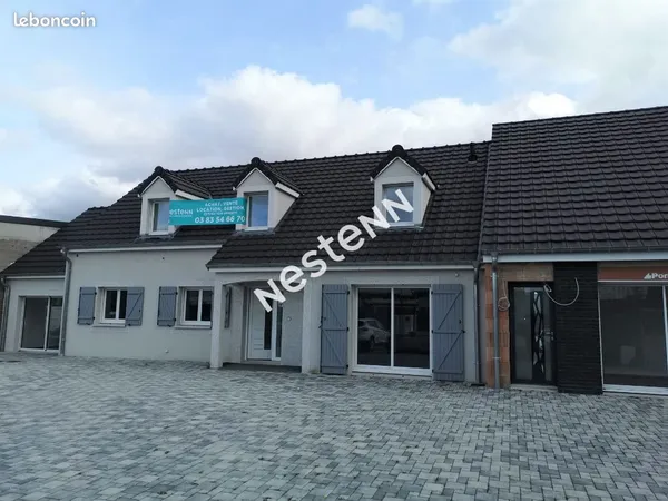 Local commercial 190 m² JARVILLE LA MALGRANGE
