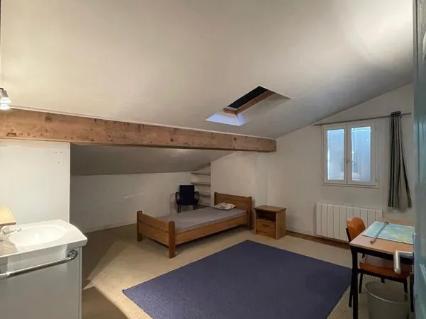 Chambre étudiante en colocation - Bordeaux Centre